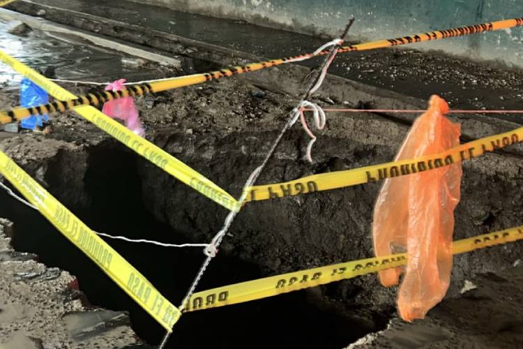 Lluvia provoca socavón en Tlaquepaque