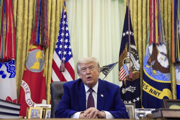 Trump arremete contra republicanos que apoyaron limitar sus facultades de guerra contra Irán