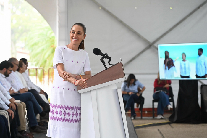 Pide Claudia Sheinbaum a Harfuch revisar caso de alcalde de Metepec
