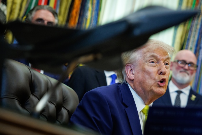 Trump descarta retirar las tropas de Irán hasta lograr 