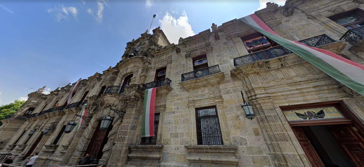 Deuda pública, con plazo de pago a 2043