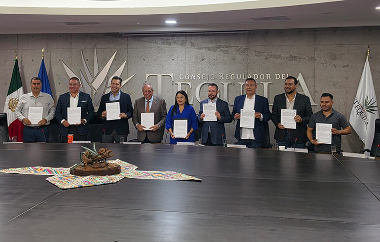 Acuerdan fortalecer la Ruta del Tequila