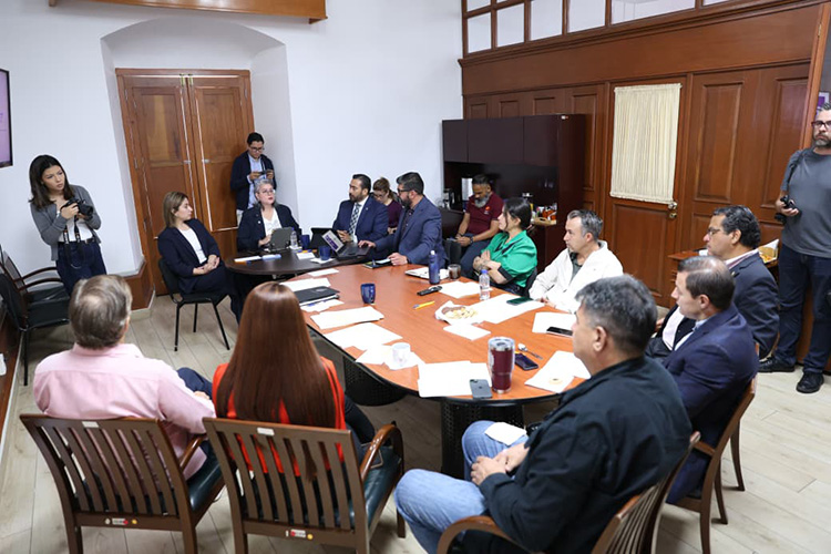Magistrados del Triejal presentan propuesta de reforma electoral