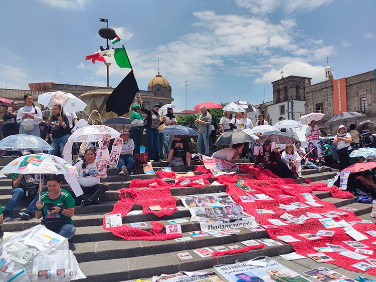 Protestas marcan inicio del Mundial