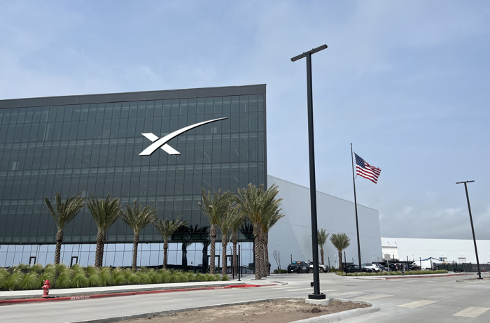 SpaceX vende acciones adicionales