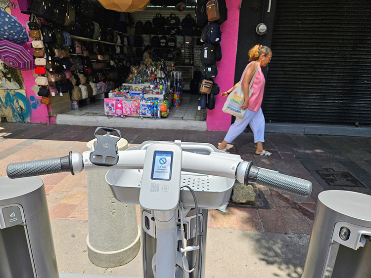 Avalan bicis eléctricas, pero hacen críticas 