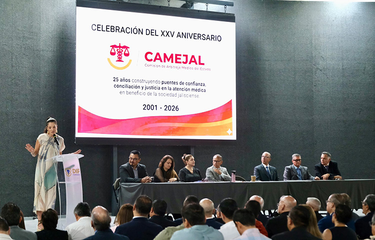 Comisión de Arbitraje Médico conmemora 25 años de operación 