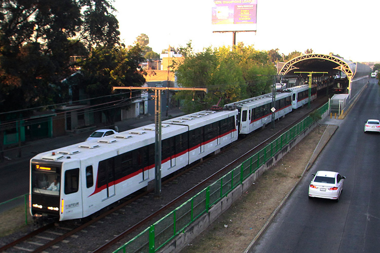 En abril creció 6.6% uso del transporte masivo en el AMG