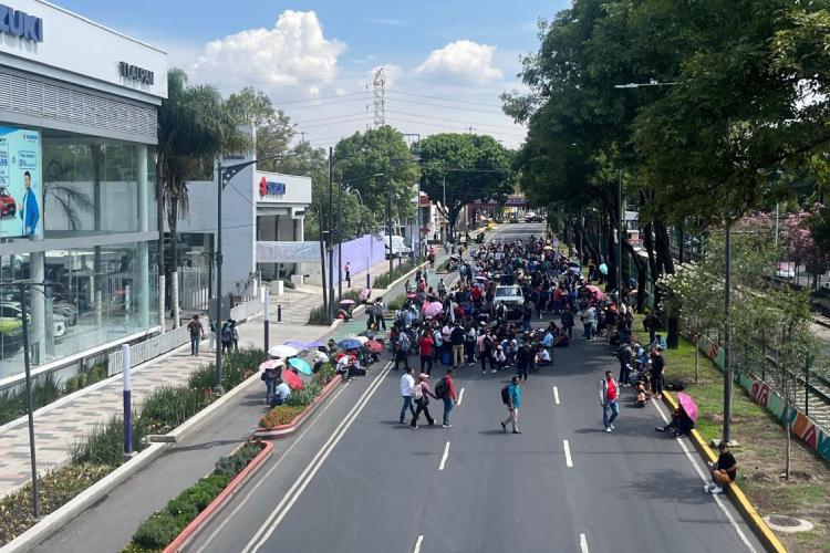 Sheinbaum cuestiona marcha de CNTE