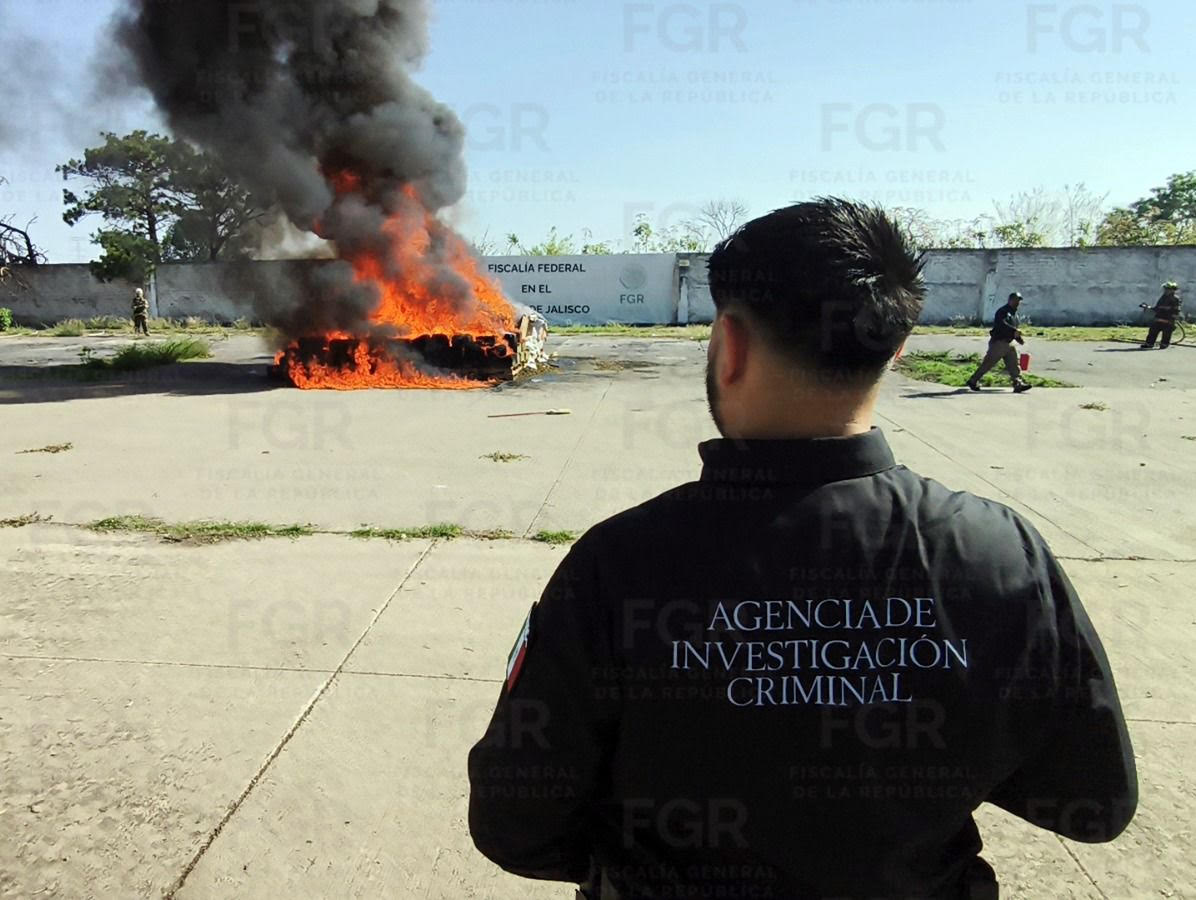 FGR Jalisco destruye más de dos toneladas de narcóticos
