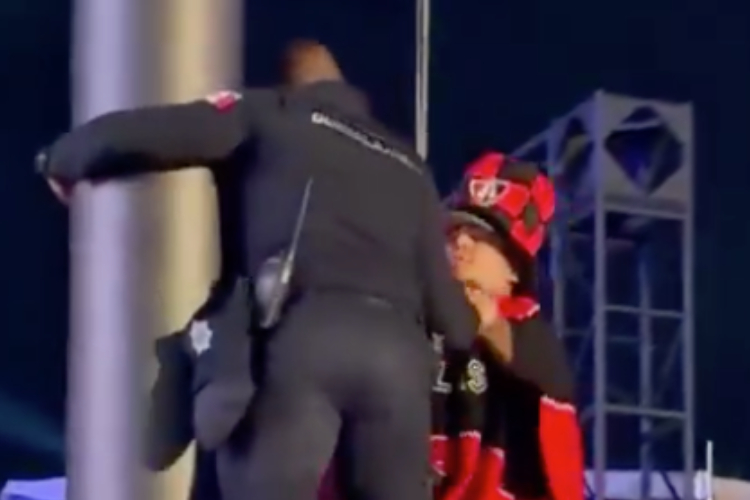 Aficionado y dos policías resultan lesionados tras incidente en el FIFA Fan Fest de Guadalajara