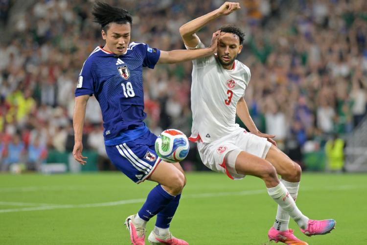 Japón golea a Túnez en el partido mil de los Mundiales