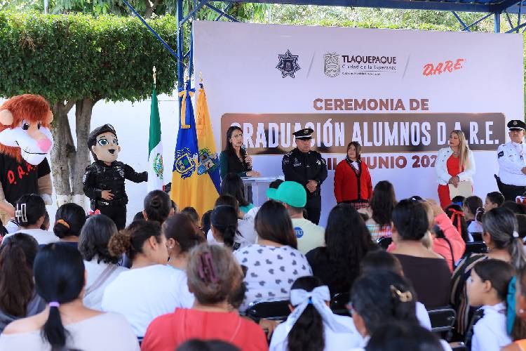 Concluyen estudiantes programa de prevención de adicciones