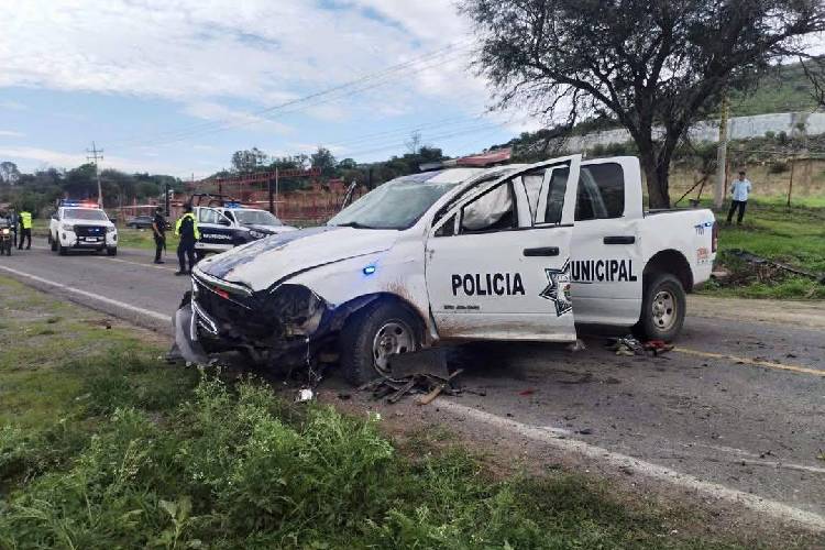 Choque en carretera Ocotlán–Tototlán deja varios lesionados; patrulla involucrada