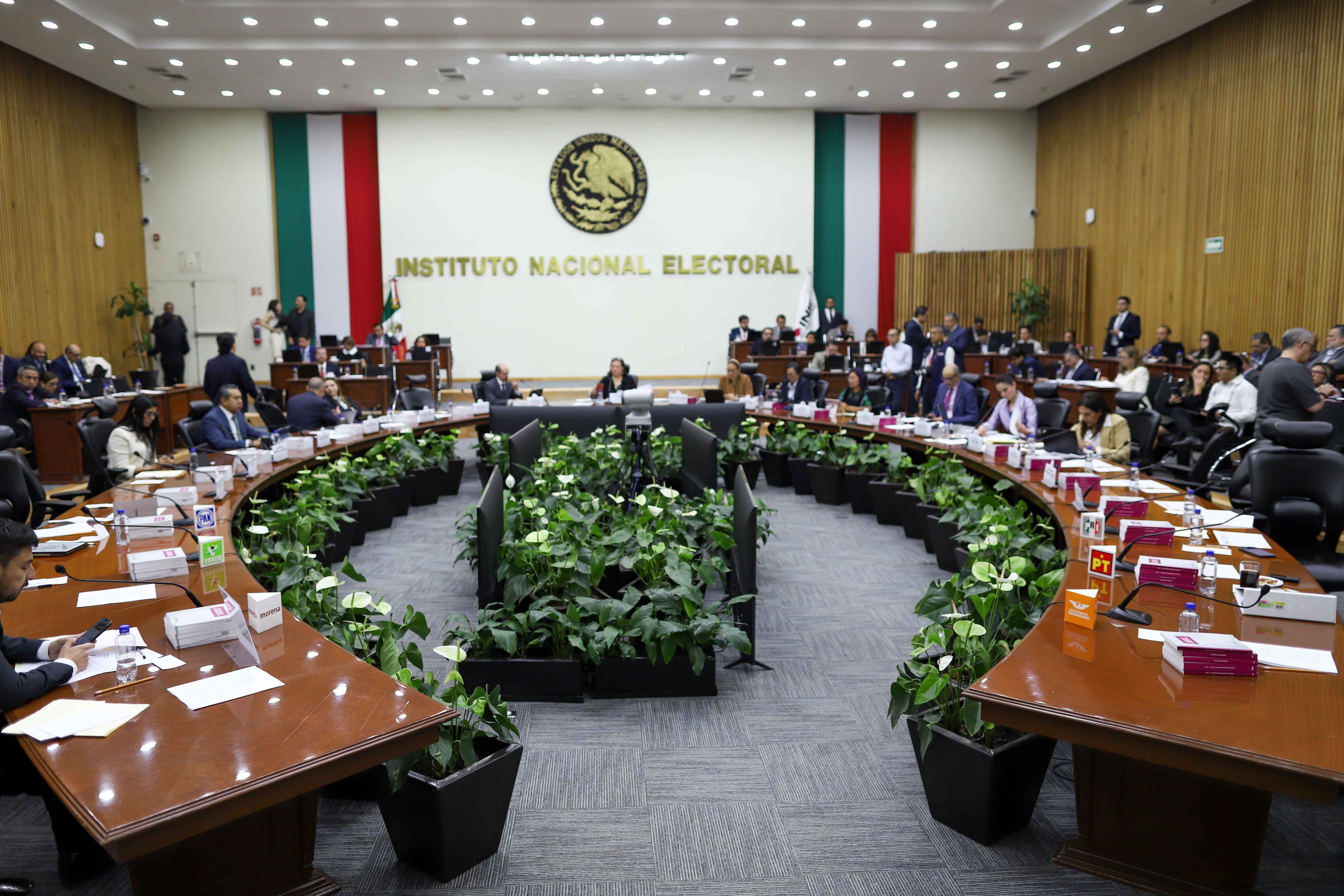 INE perfila otorgar registro a cuatro nuevos partidos políticos