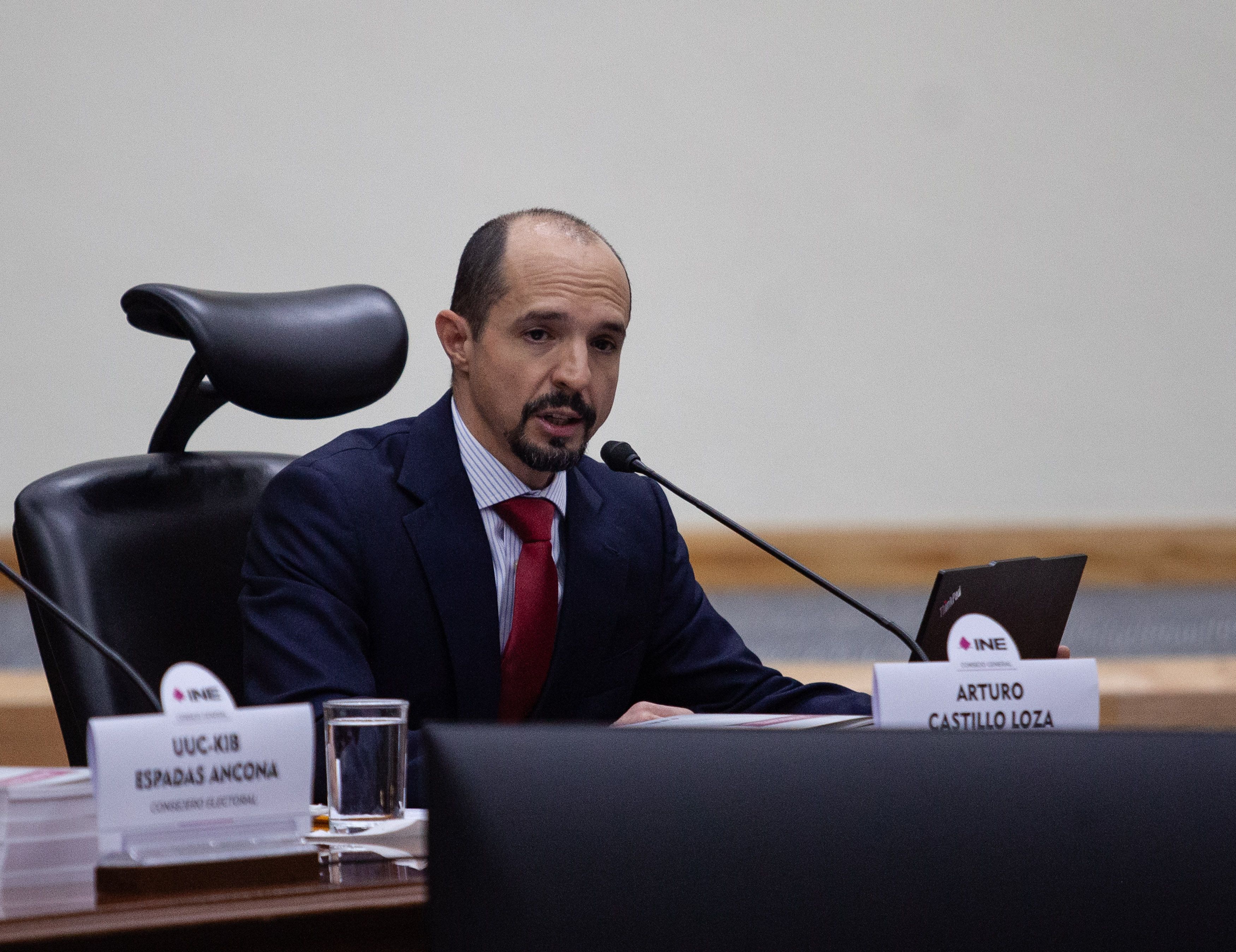 Piden fiscalizar desde ahora a aspirantes rumbo a las elecciones de 2027