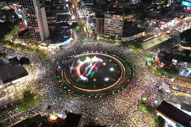 Más de cien mil celebran la victoria de la selección en Guadalajara