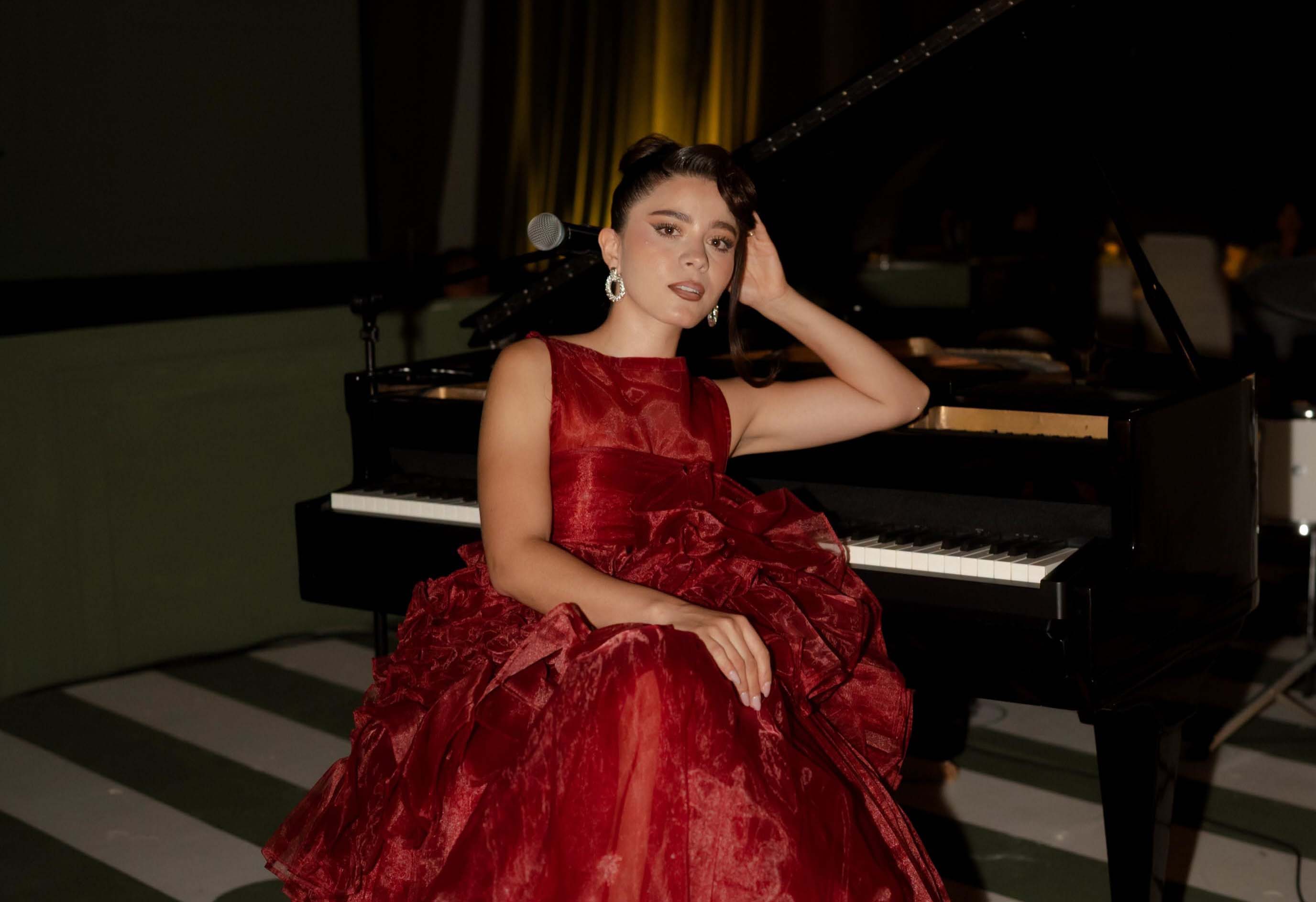 Zaret lanza ‘Principio y final’, una canción al amor como refugio