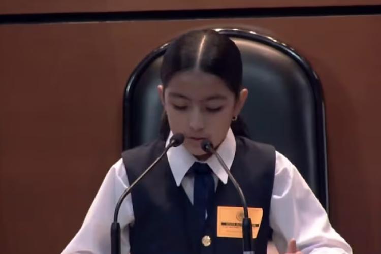 Niña de Sinaloa pide paz desde la tribuna de la Cámara de Diputados