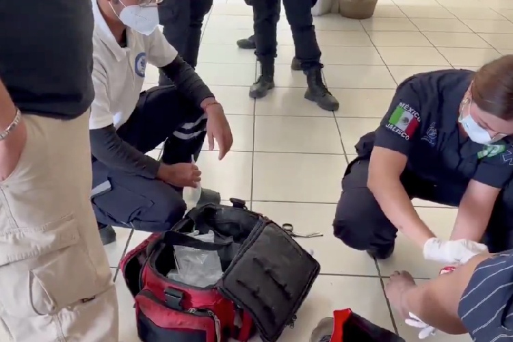 Grupo armado “levanta” a 11 personas; tres mujeres escapan