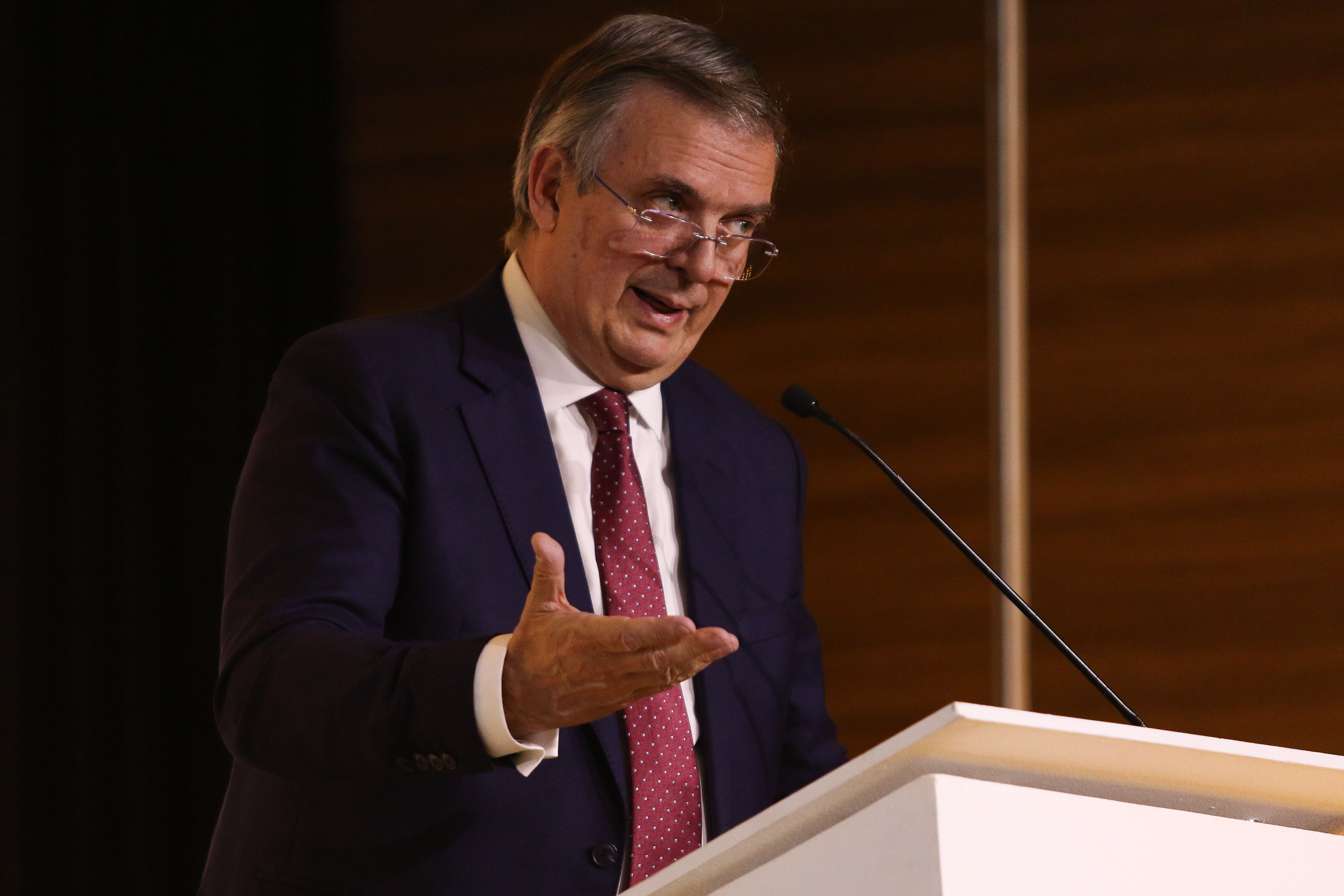Ebrard plantea tres escenarios para el futuro del T-MEC