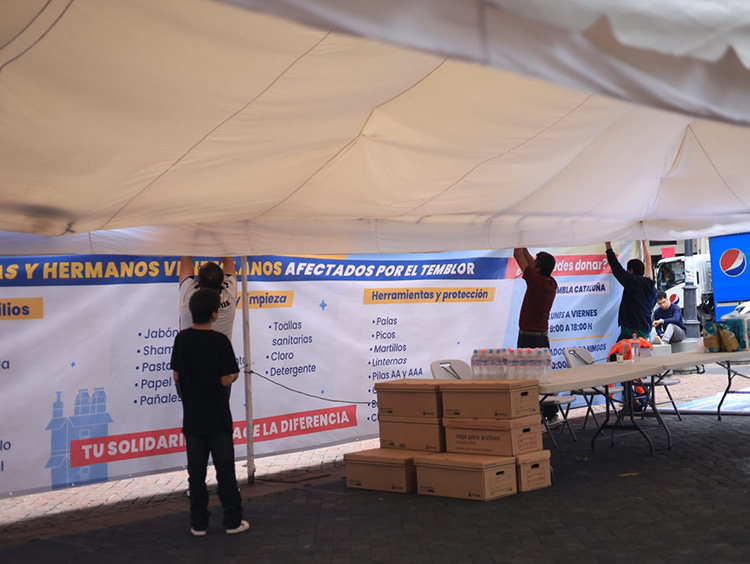 Abren centros de acopio para Venezuela 