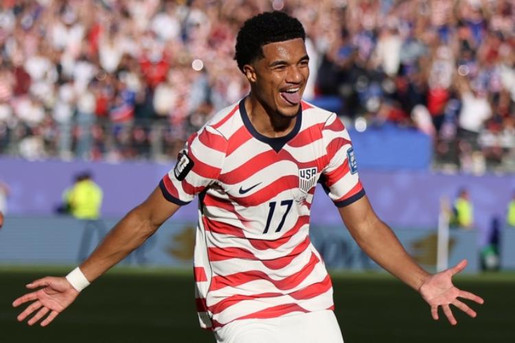 Estados Unidos vence a Bosnia y clasifica a octavos