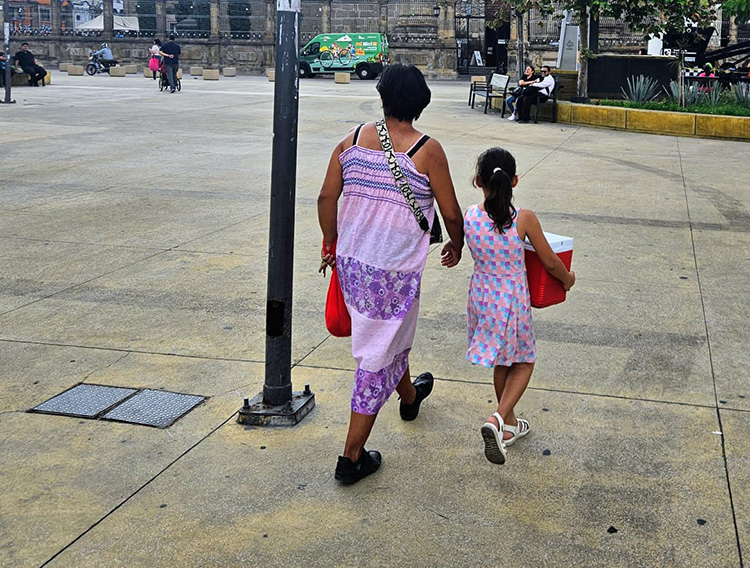 Seis de cada 10 mujeres son madres en Jalisco