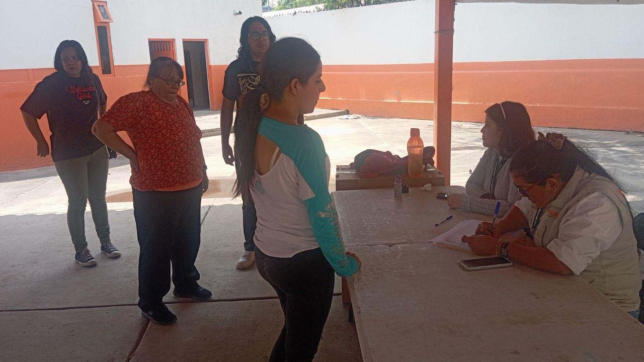Realizan consulta para definir obra de pozo