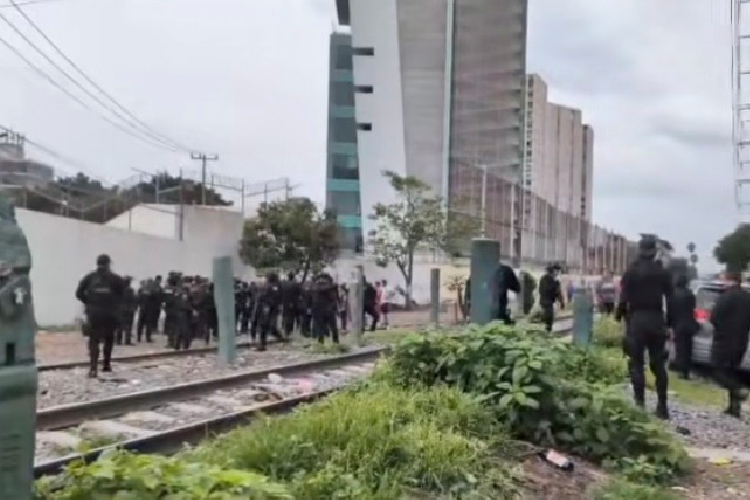 Detención de motociclista desata operativo en Pueblo Quieto
