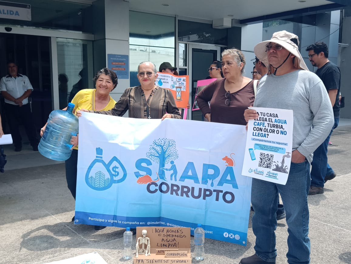 Entregan reconocimiento al Siapa por mala calidad del agua
