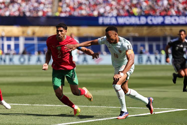 Francia vence 2-0 a Marruecos y avanza a las semifinales del Mundial