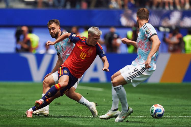 España derrota a Bélgica y avanza a semifinales