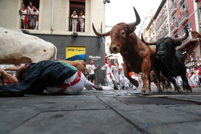 Calor, gentío y peligro en Sanfermines
