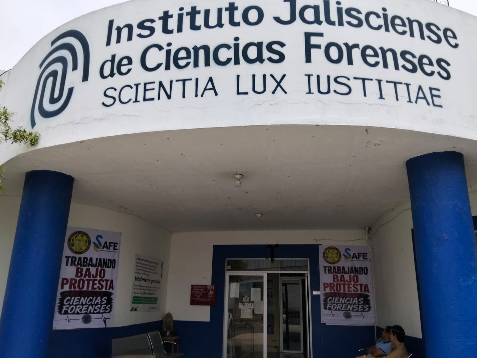 Peritos de delegaciones regionales del IJCF se suman a protesta