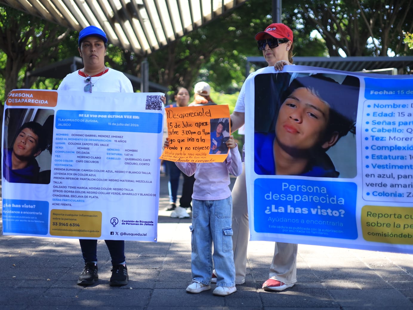 Familiares de cinco menores protestan por su desaparición; sospechan reclutamiento