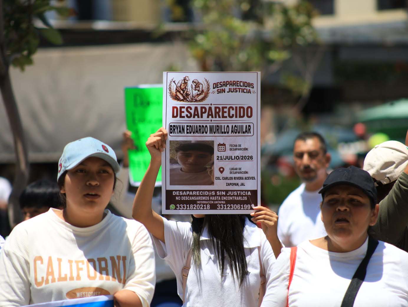 Promete Lemus atender ausencias de adolescentes 