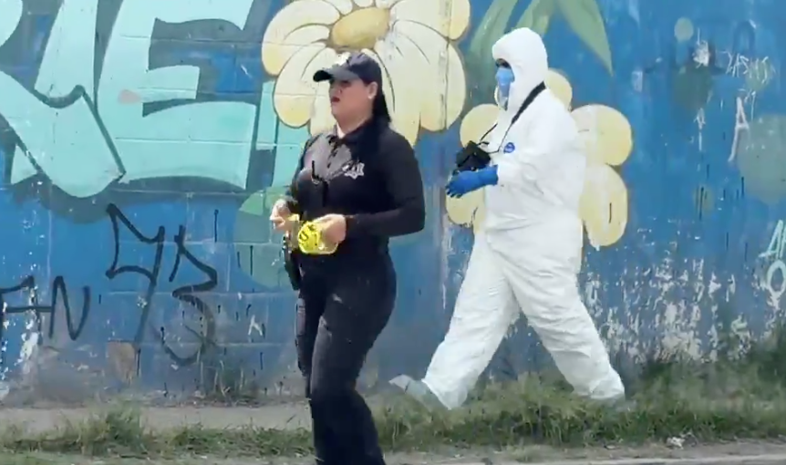 Localizan cuerpo con huellas de violencia dentro de un canal