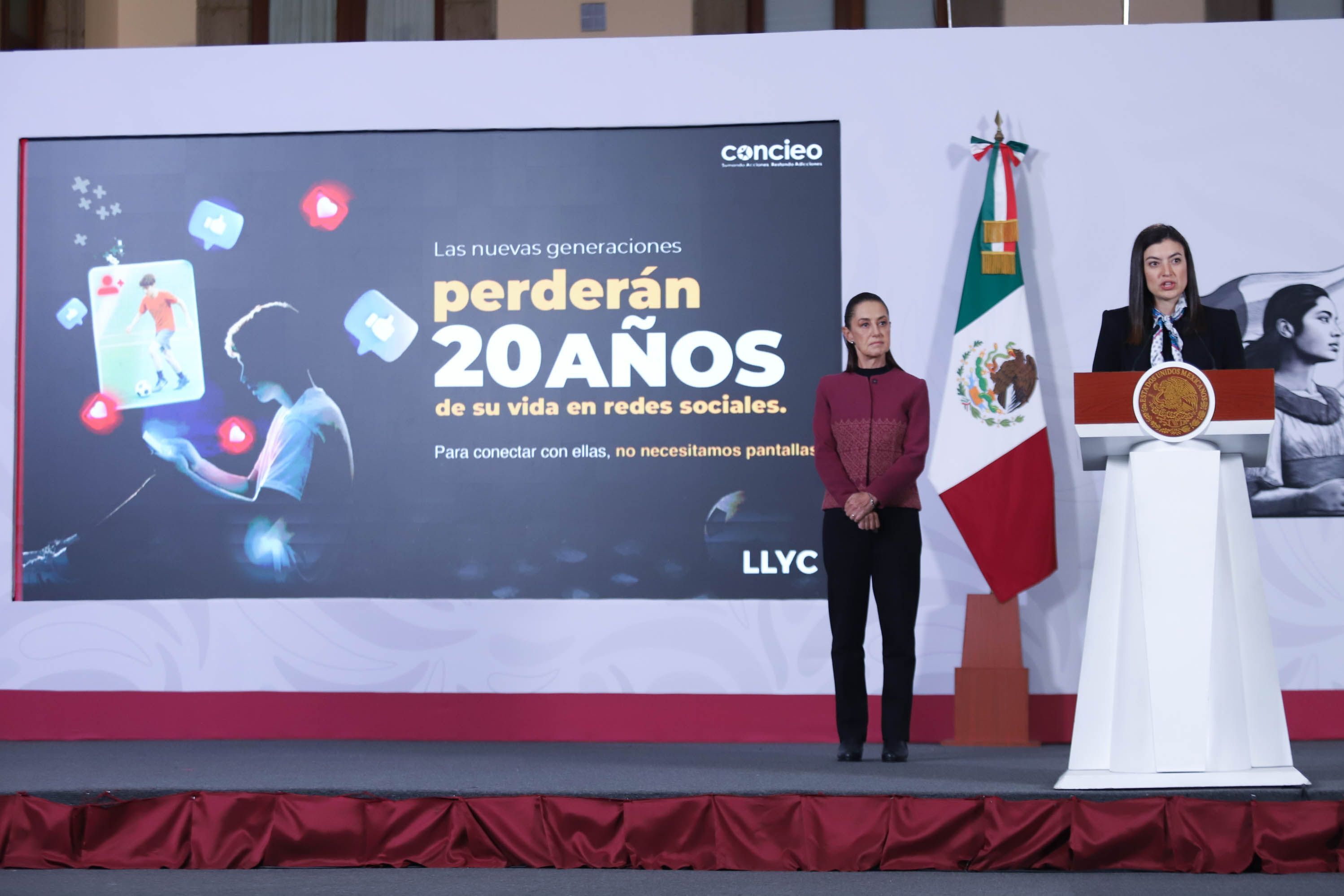 SEP llama a crear conciencia sobre el impacto de las redes sociales en menores