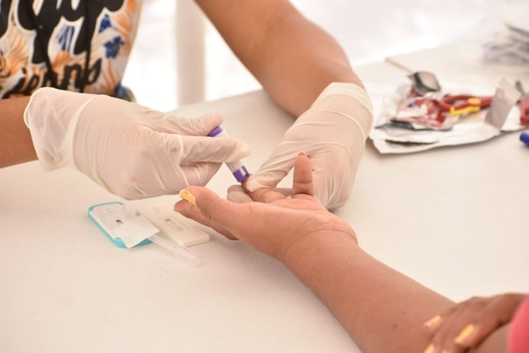 Civil llama a realizarse pruebas de hepatitis