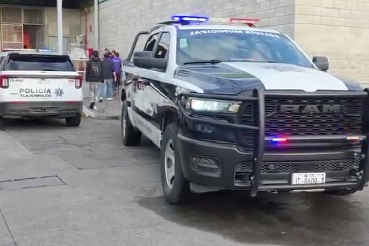 Roban celulares, pantallas y electrodomésticos en tienda de autoservicio en Tlajomulco