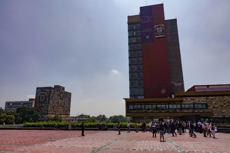 Admitidos en la UNAM convocan a marcha contra examen de control