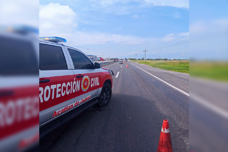 Motociclista muere tras accidente en carretera libre Acatlán de Juárez- Cd. Guzmán