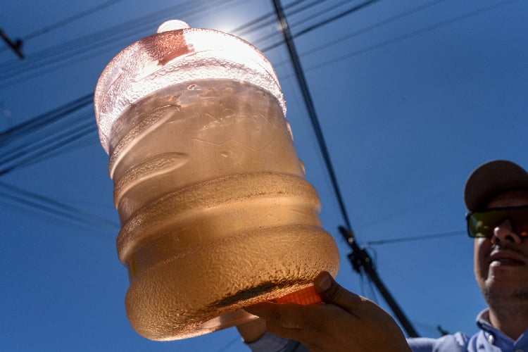 Mala calidad del agua del SIAPA es un atentado contra la salud: especialista