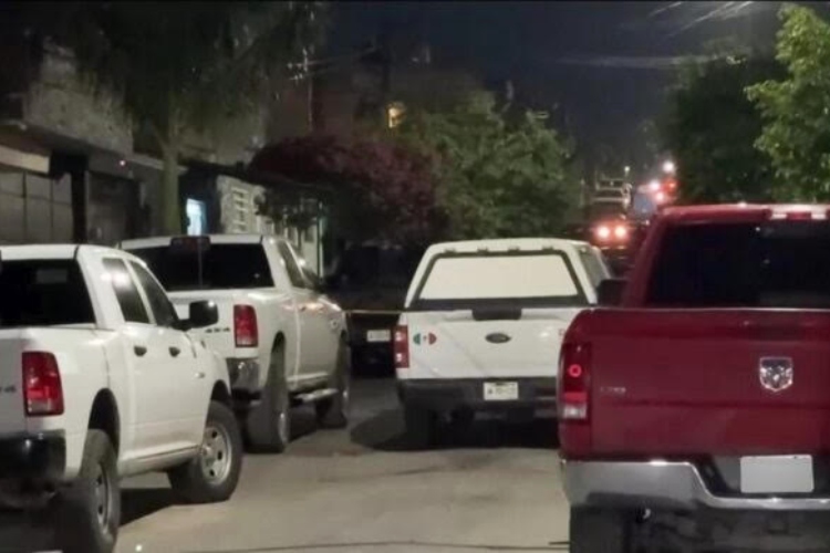 Un muerto y un herido en ataque armado contra auto en Tonalá