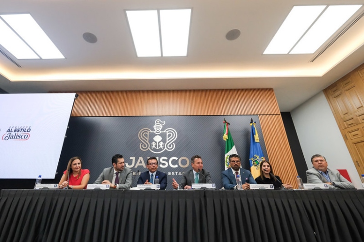 Lanzan programas de financiamiento empresarial
