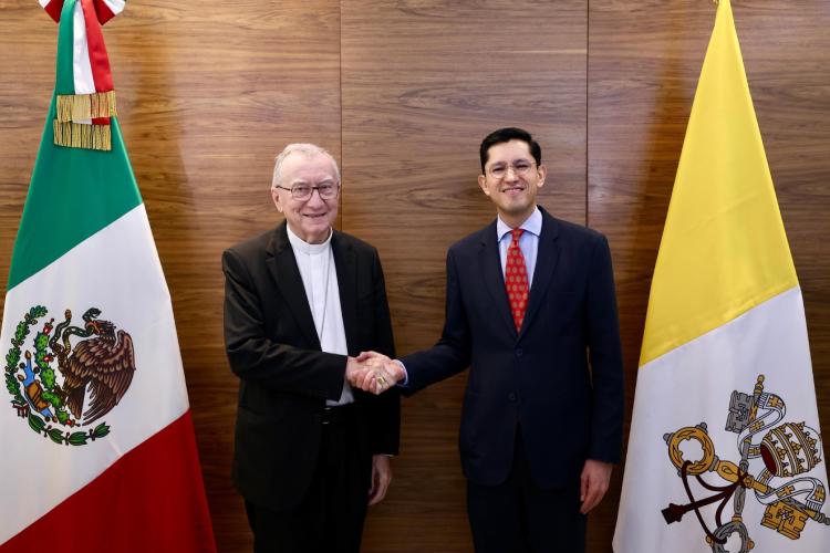 Secretario de Estado del Vaticano se reunirá con Sheinbaum