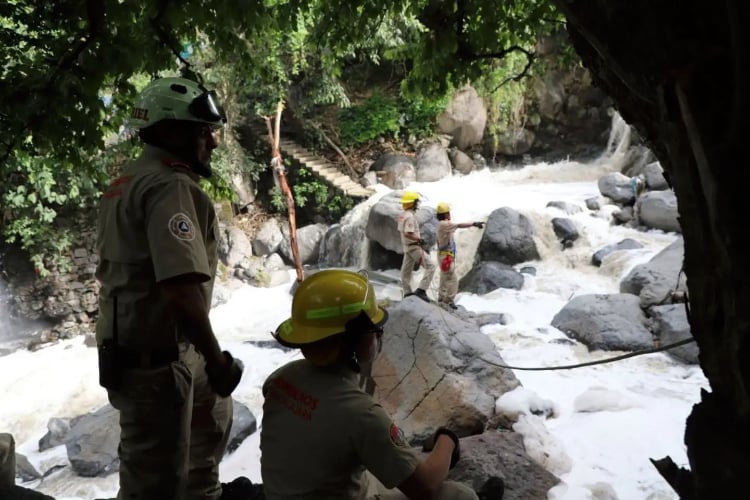 Localizan sin vida a adolescente en la Barranca de Oblatos