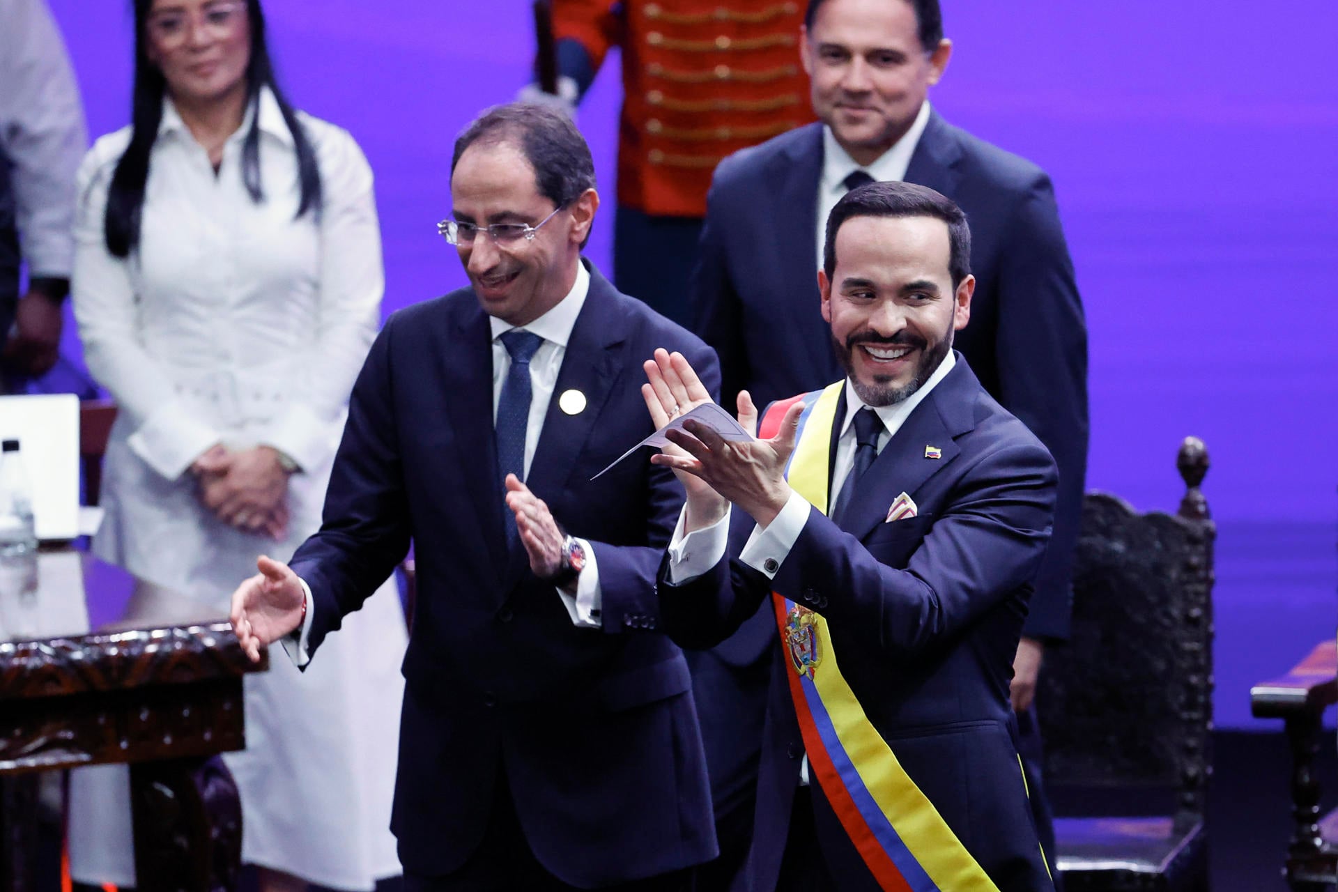 Asume Abelardo De la Espriella como Presidente de Colombia