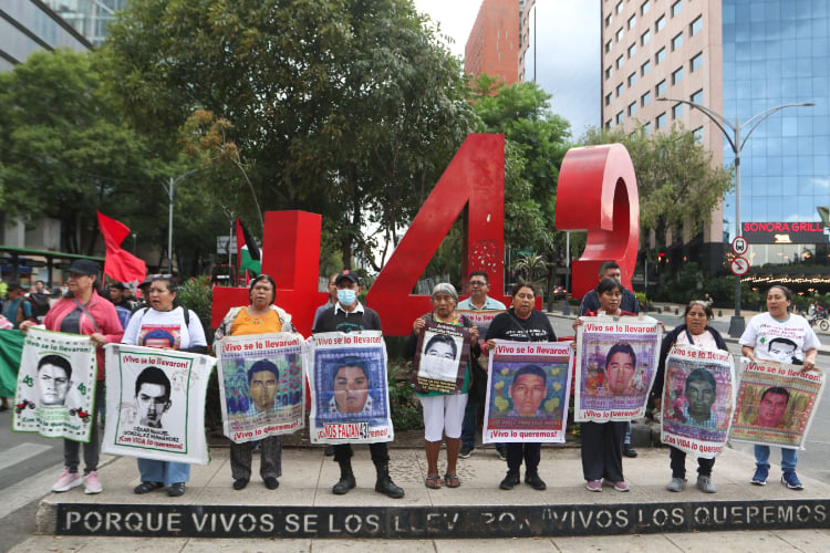 Ayotzinapa: A casi 12 años, entre juicios a exfuncionarios y la fuga de Tomás Zerón